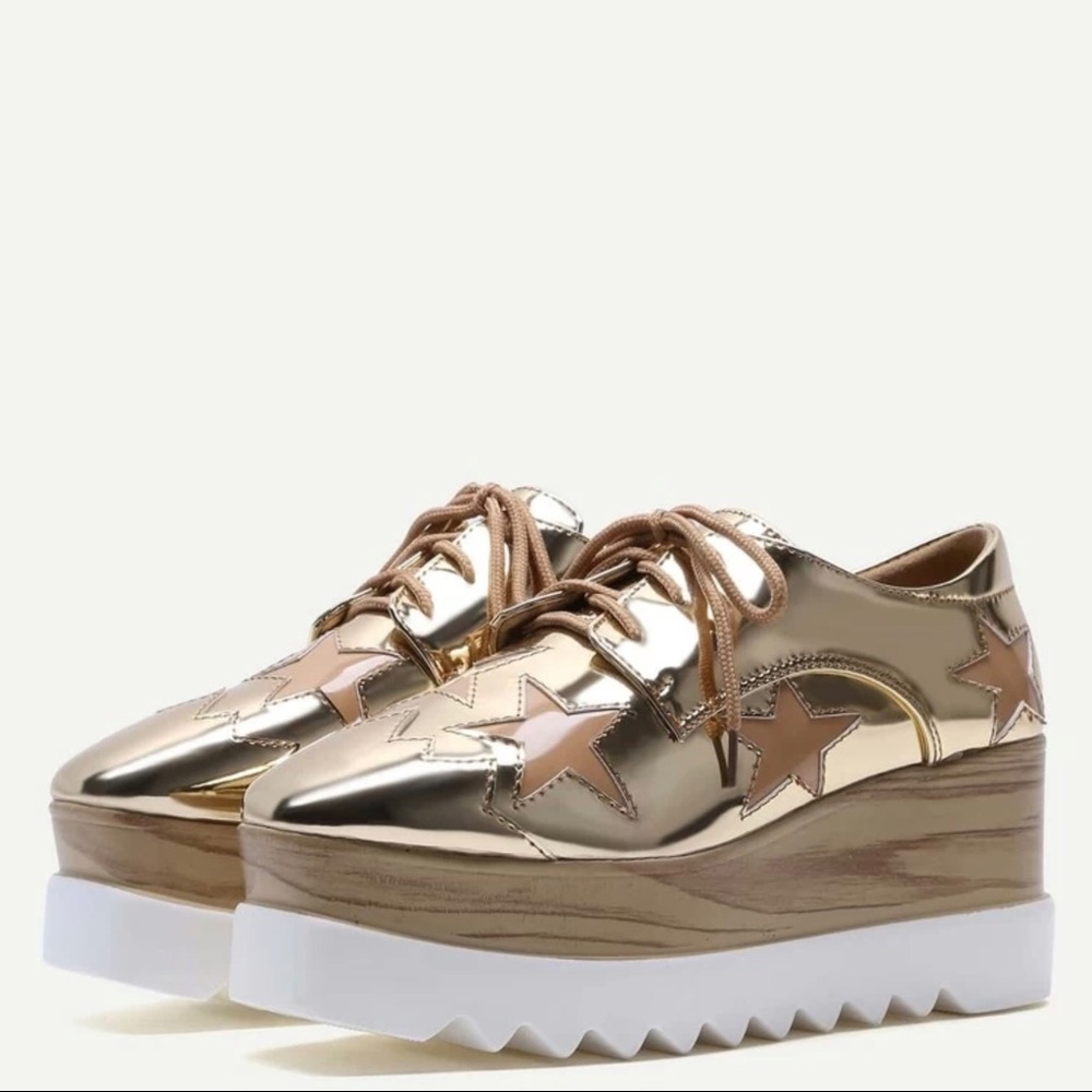 Gold Star Patch Patent Leather Platform Shoes